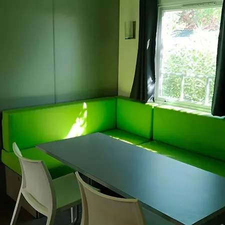Camping Confortable Mobil Avec Terrasse A - Api-1-52-807