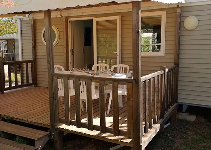 Camping Confortable Mobil Avec Terrasse A - Api-1-52-807